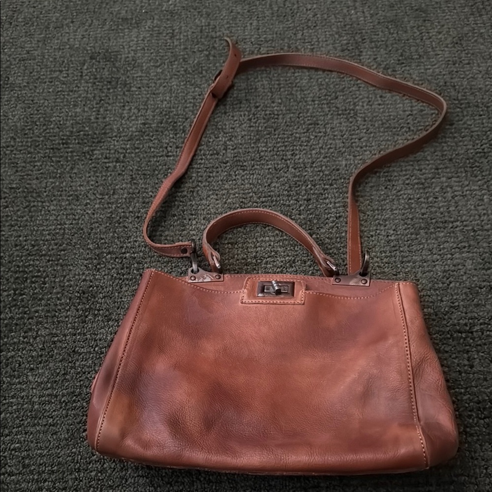 Elegant Brown Leather Handbag